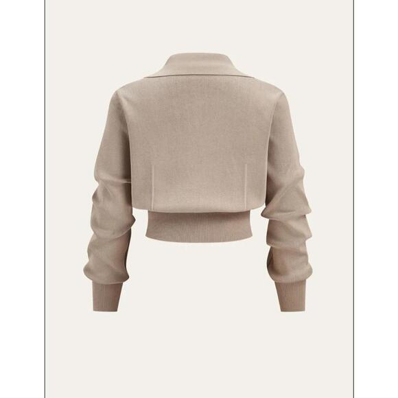 Comnense Two Piece Set - Picture 3 of 6